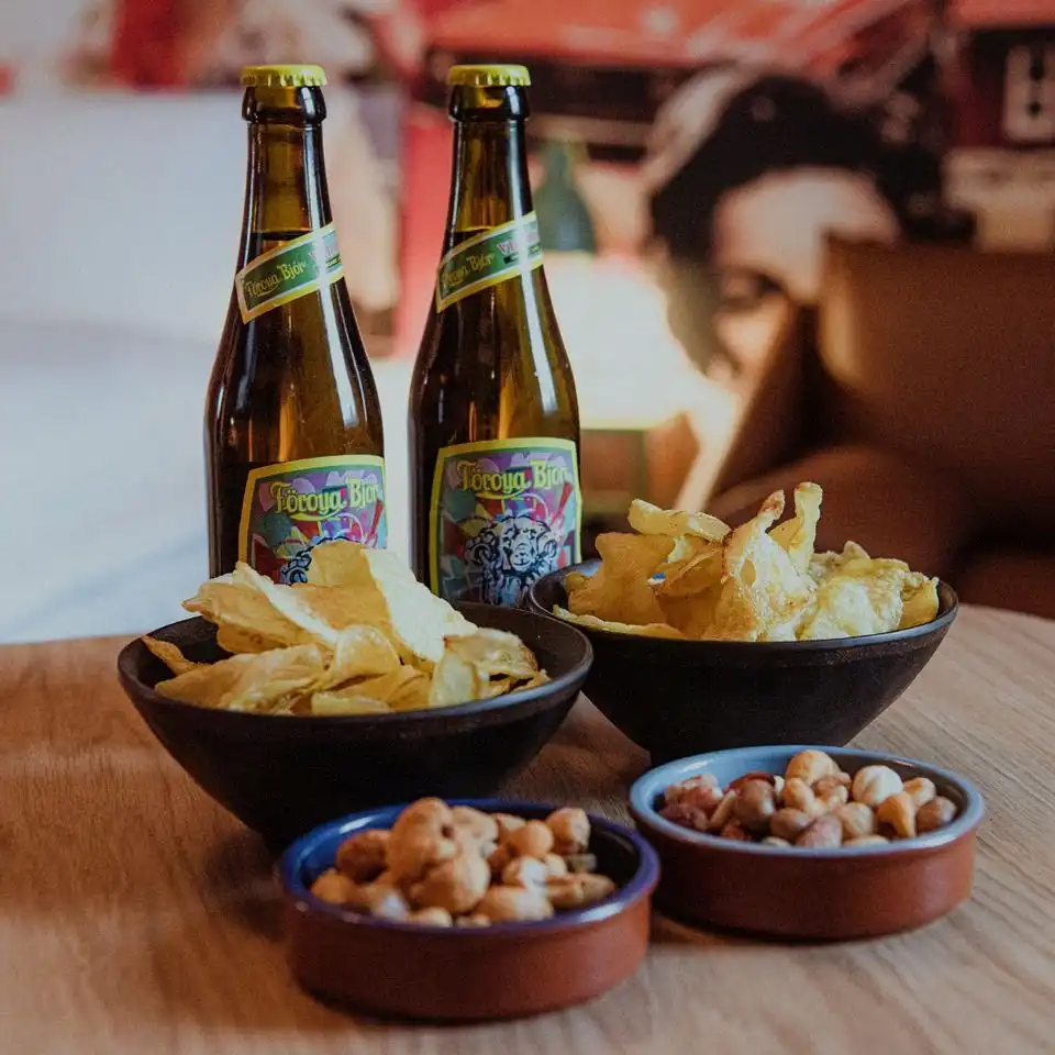 Organic beer & snacks