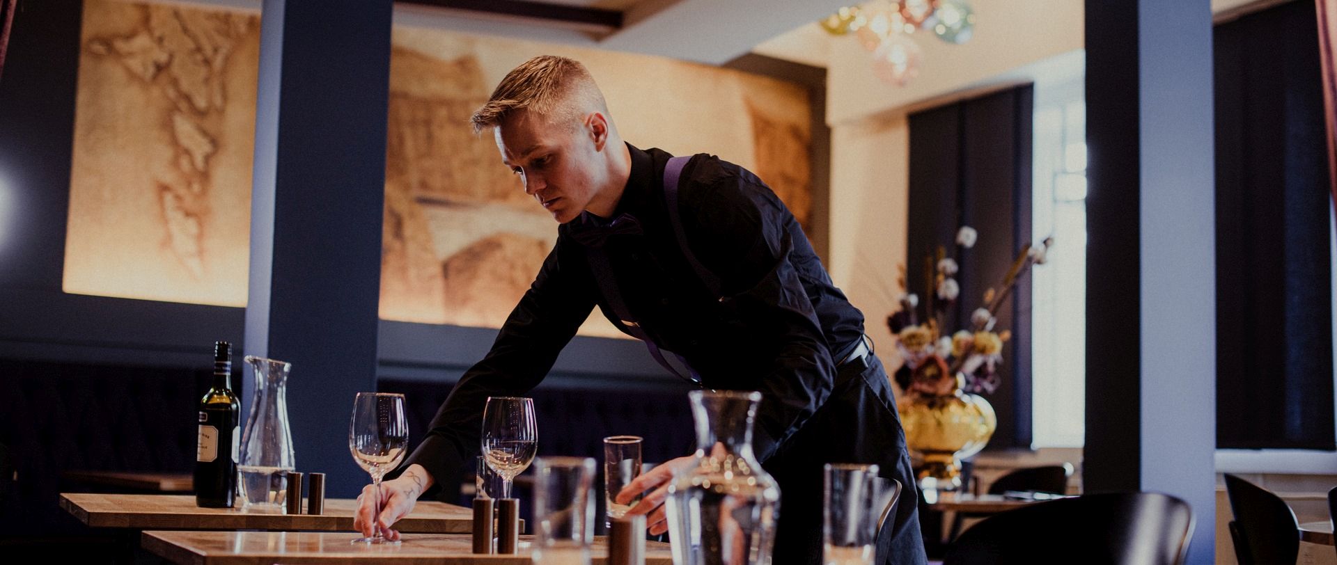 Apprentice Waiter